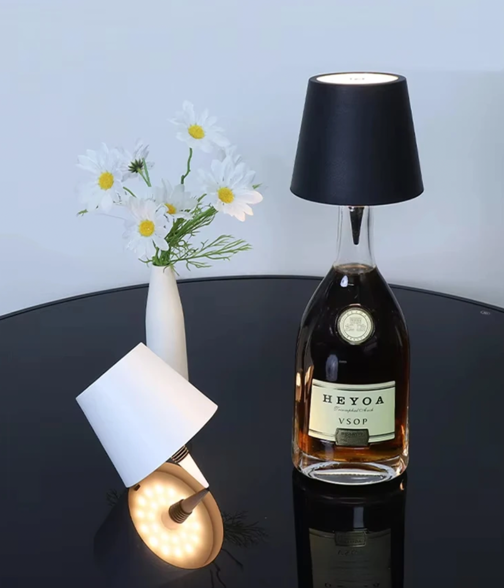 LuxGlow™ – Tappo LED Ricaricabile per Bottiglie